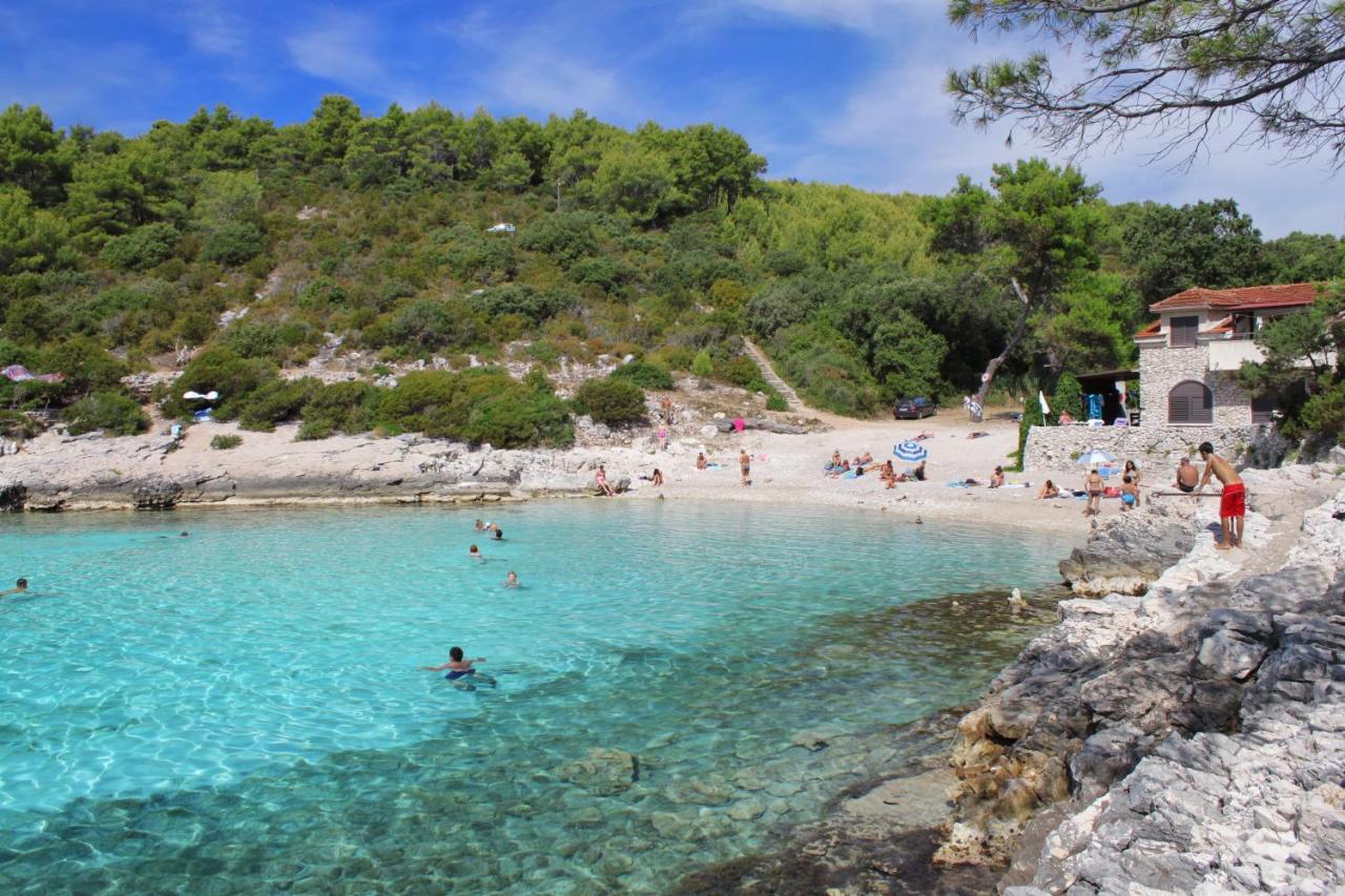 Apartments By The Sea Zavalatica, Korcula - 247 エクステリア 写真